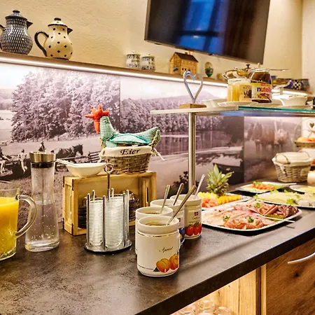 Hotel Zur Grünen Kutte 3*
