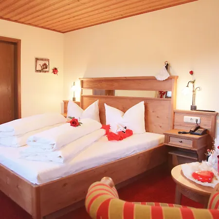 Hotel Zur Grünen Kutte Bernshausen