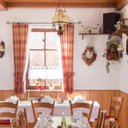 Zur Grünen Kutte 3* Bernshausen